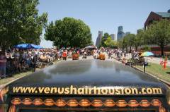 2006_ArtCar_3_Parade 326 
